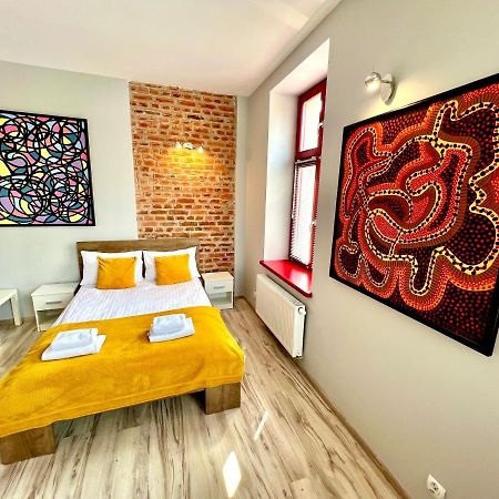 Red&Yellow Apartments Centrum Olsztyn  Exterior foto